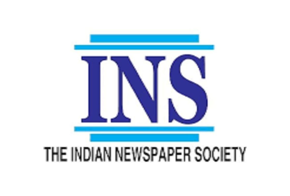 Government needs to pay 1800 crores to media house for advertisement