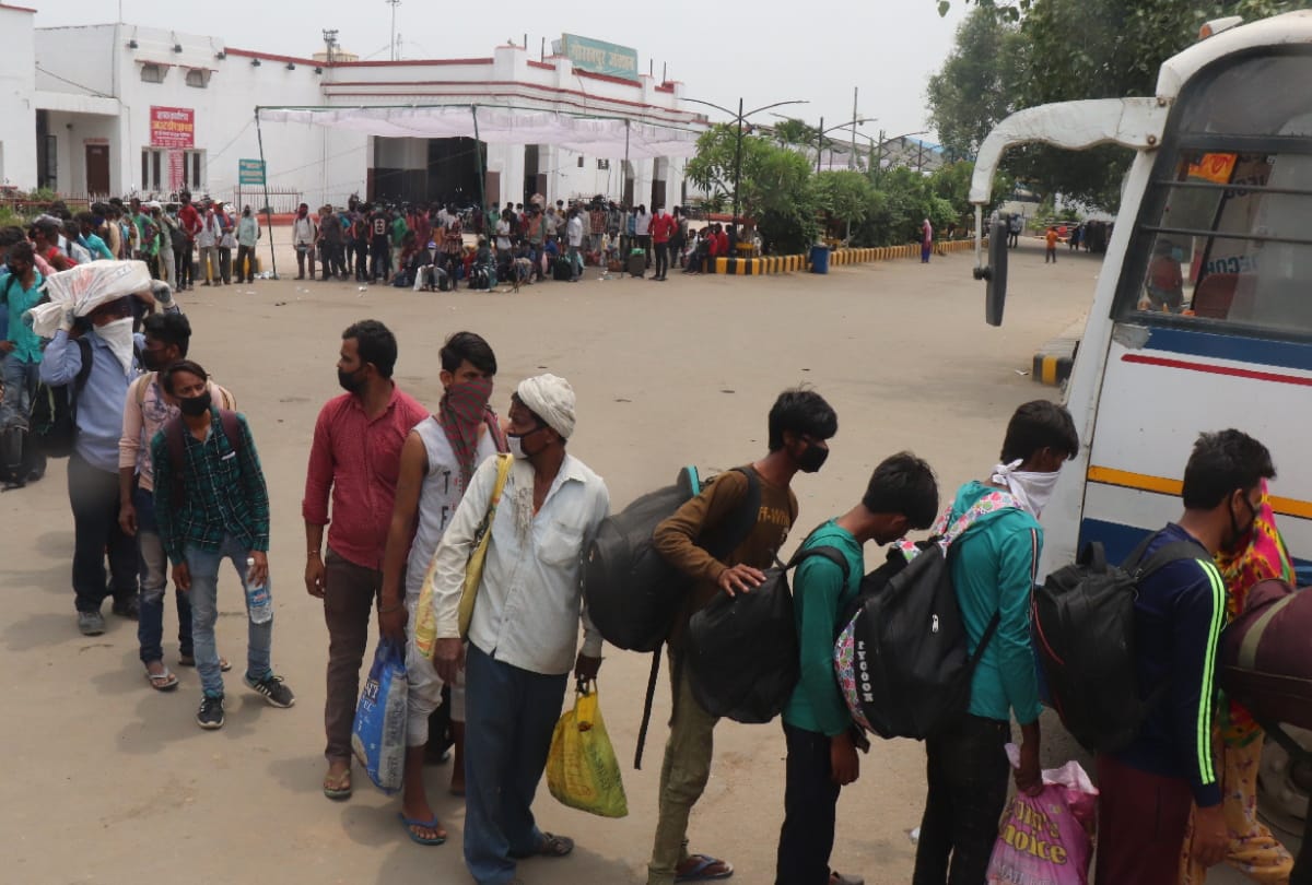 Record Migrant special train reach gorakhpur railway station