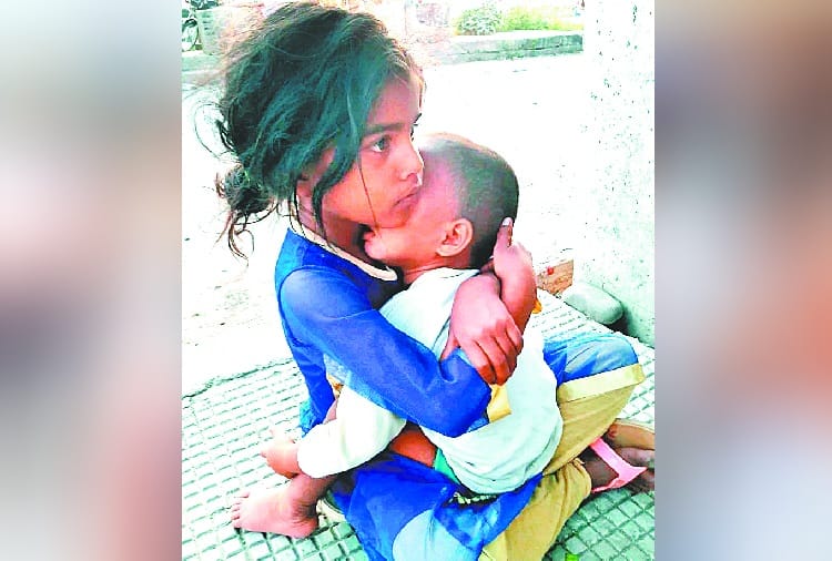 Lockdown, Coronavirus, Migrant Workers, A Mother's Emotional Story