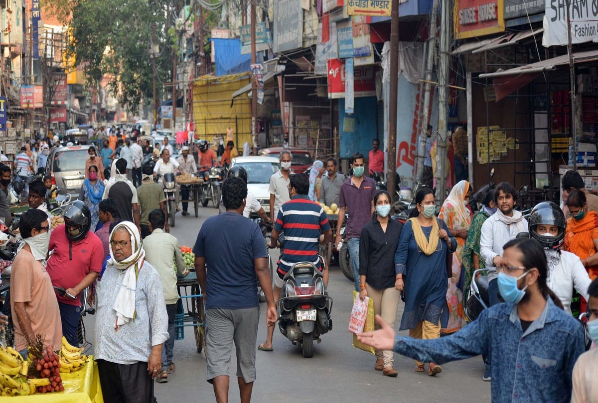 Prayagraj News Today: Shops opened after 59 days in Prayagraj, something like this city