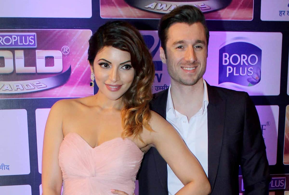 See First Glimpse of Shama Sikander and James Milliron India Meets America Wedding