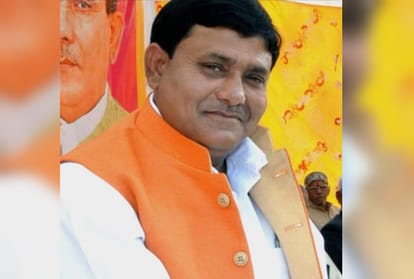 SSP suspended Bansgaon police station Dewan due to wrong nomination in gorakhpur