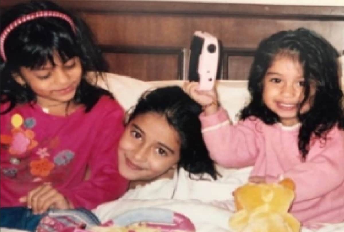 Ananya Panday shares unseen childhood pictures with Suhana Khan