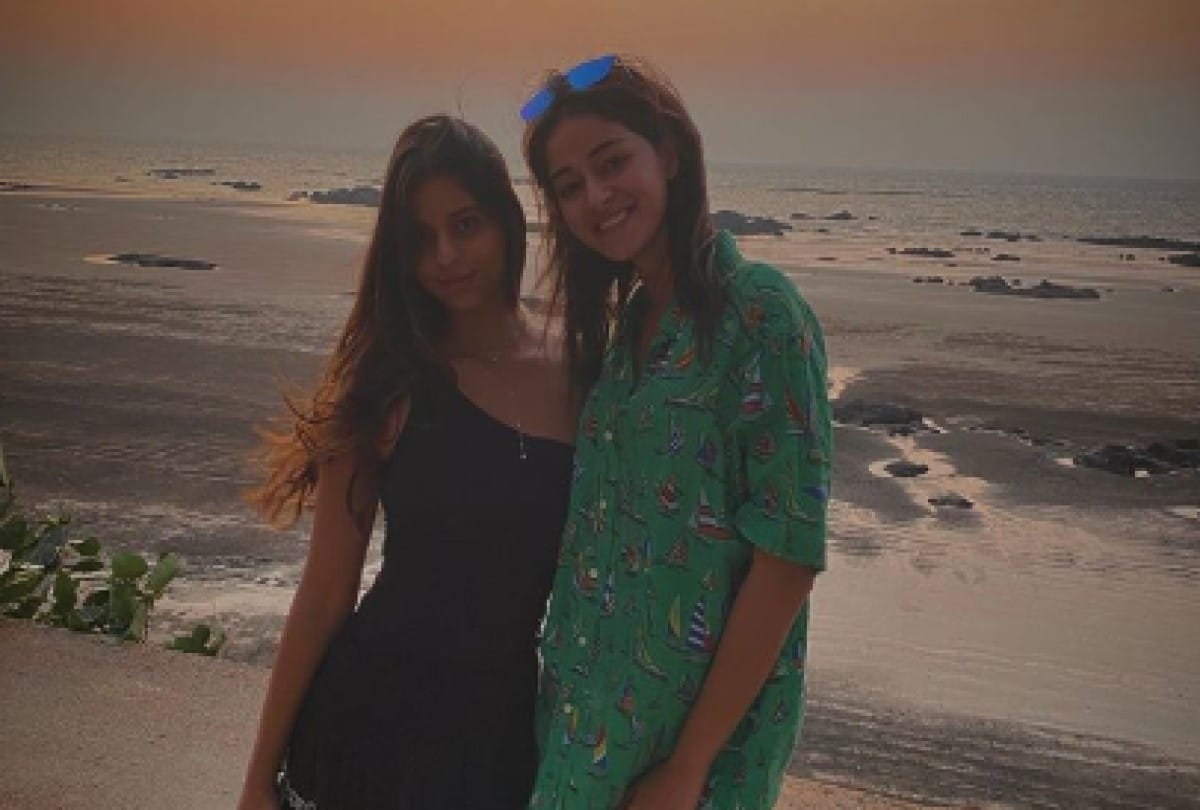Ananya Panday shares unseen childhood pictures with Suhana Khan