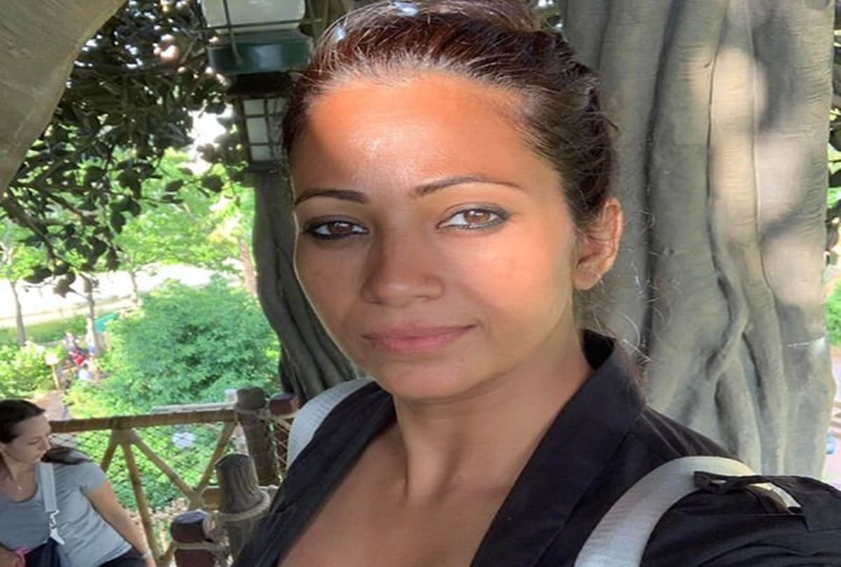 Nawazuddin Siddiqui Wife Aaliya  Siddiqui answer on users says She Will Drop Her Surname very Soon