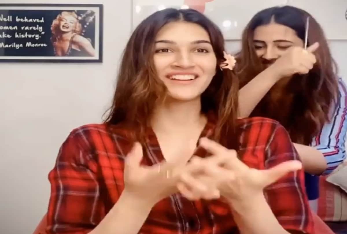 kriti sanon found her new hair cut with help of sister nupur sanon