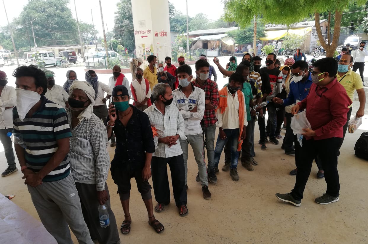 Two thousand migrant workers arrived by special trains