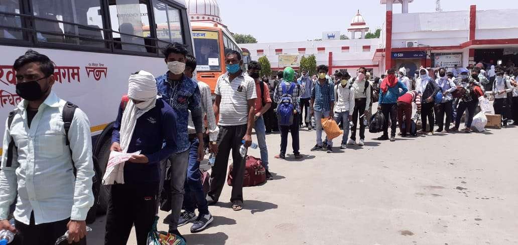 1398 workers arrived in Ballia from Delhi by two trains