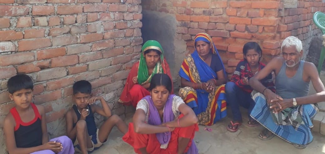 Laborer dies due to electric shock