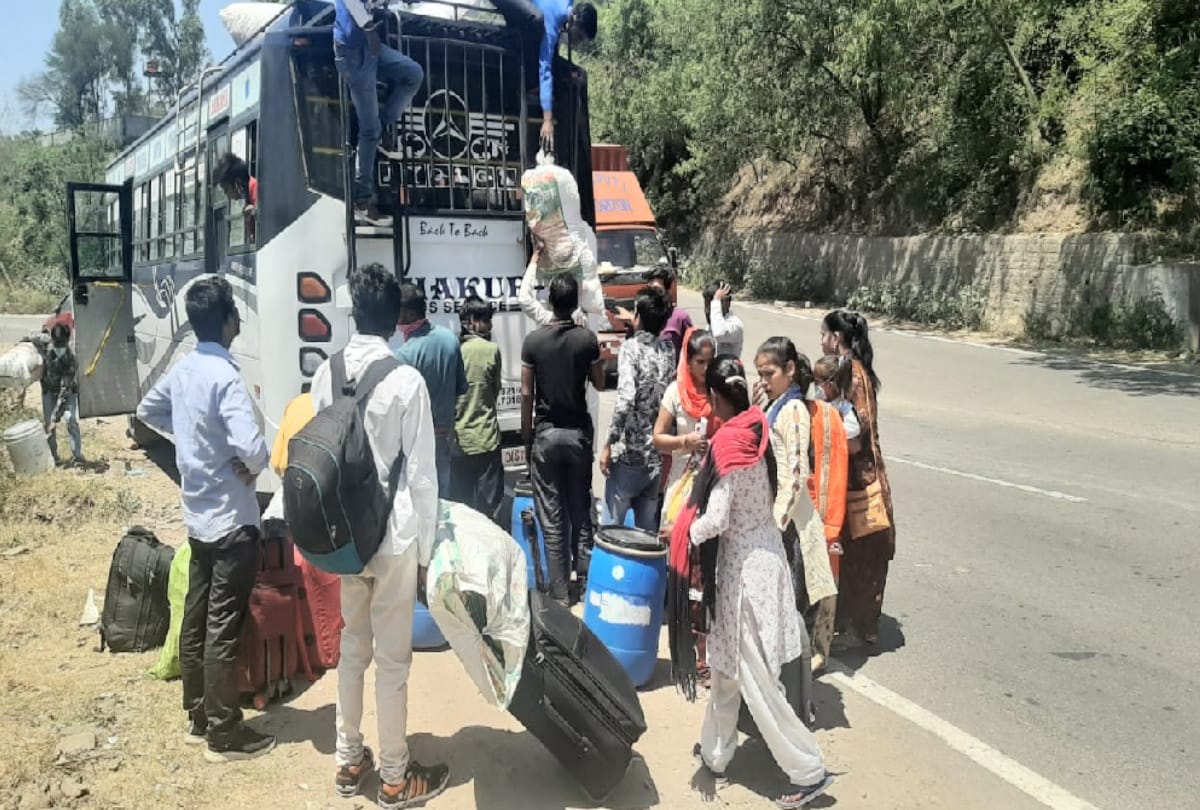Himachal:  fare fixed for buses taking laborers home