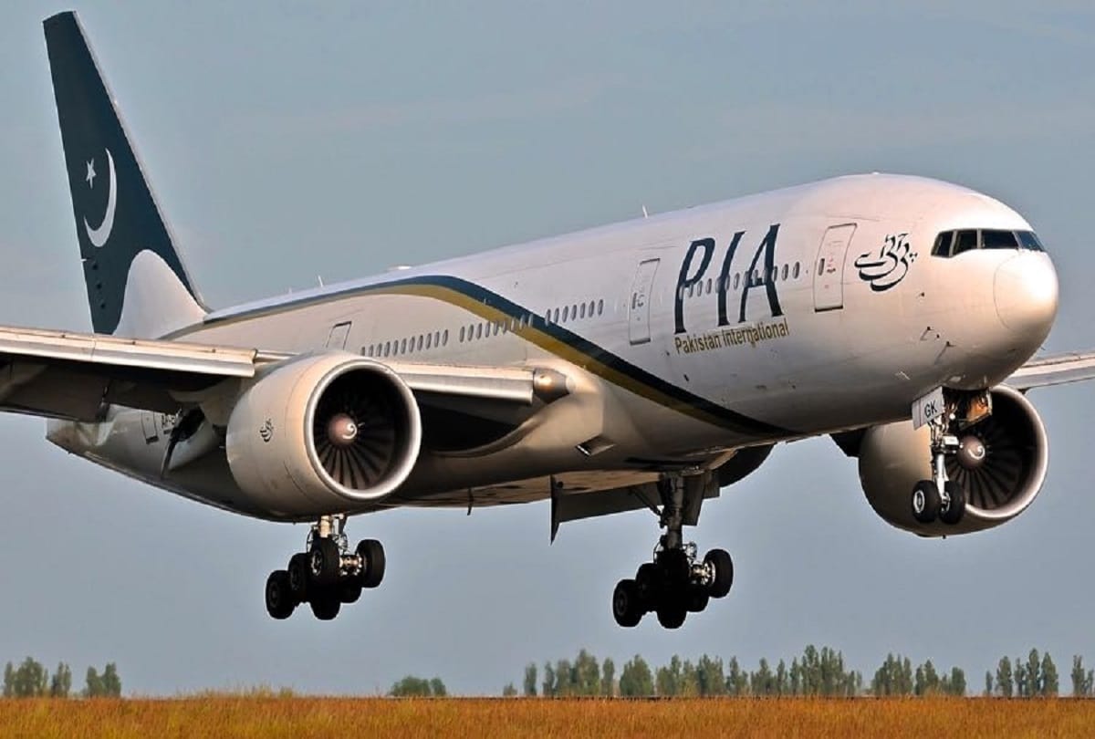 Pakistan Aviation Authority says that pilot of crashed PIA aircraft did not follow ATC instructions