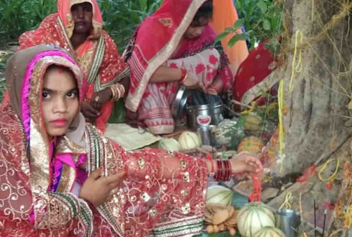 Kannauj : Walking 80 km married fiancé on Thursday, fasted on Friday, asked for longevity of husband