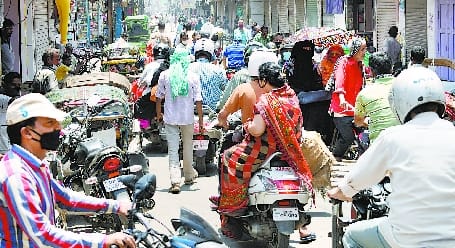 Broken customers leave the market the next day as lock down opens