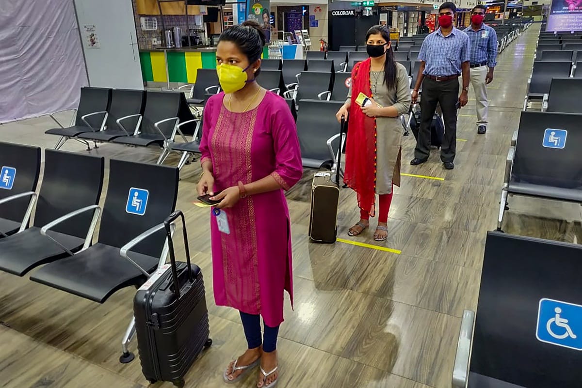 five states one union territory decide that passengers would have to stay in home or institutional quarantine