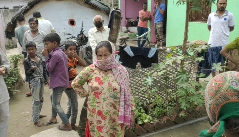 Opposition to quarantine family in panchayat building