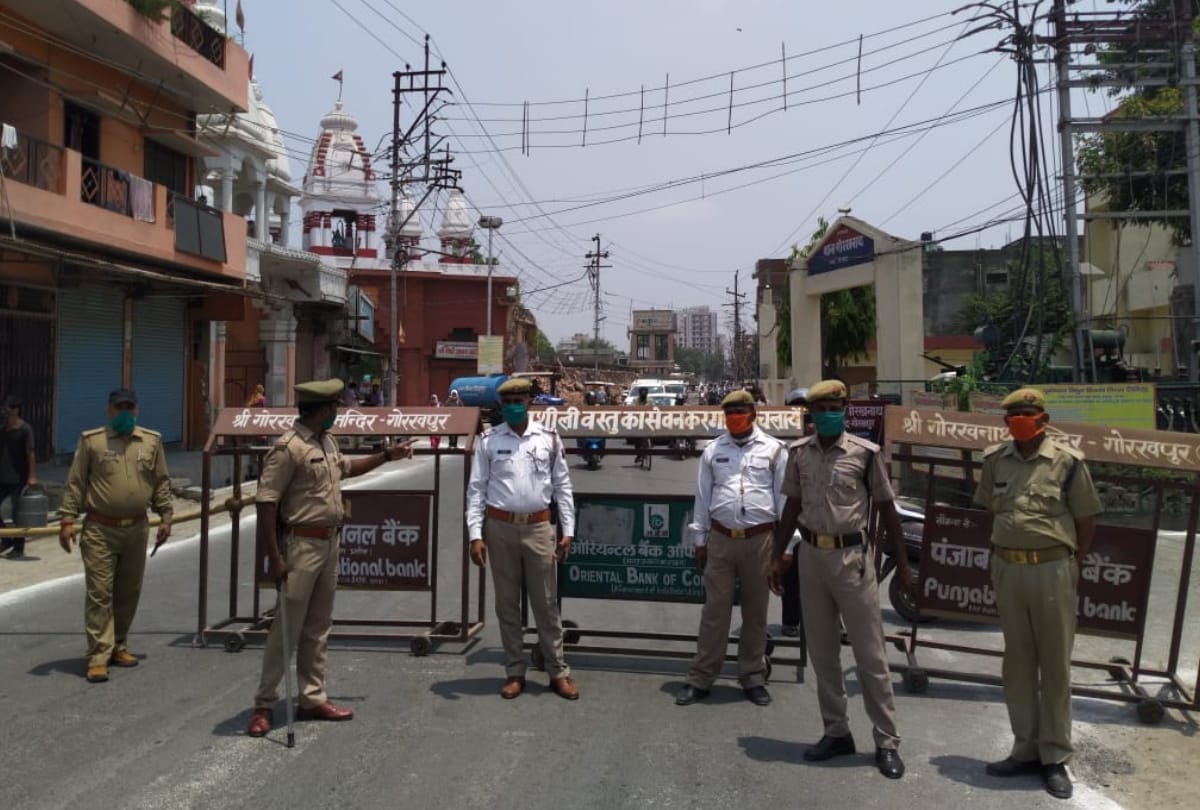 CM Yogi Adityanath residence and Gorakhnath temple Security will be increased at gorakhpur