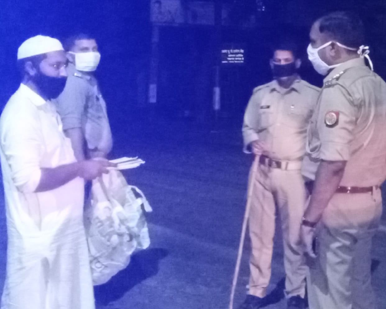 Police conducts checking operations at night