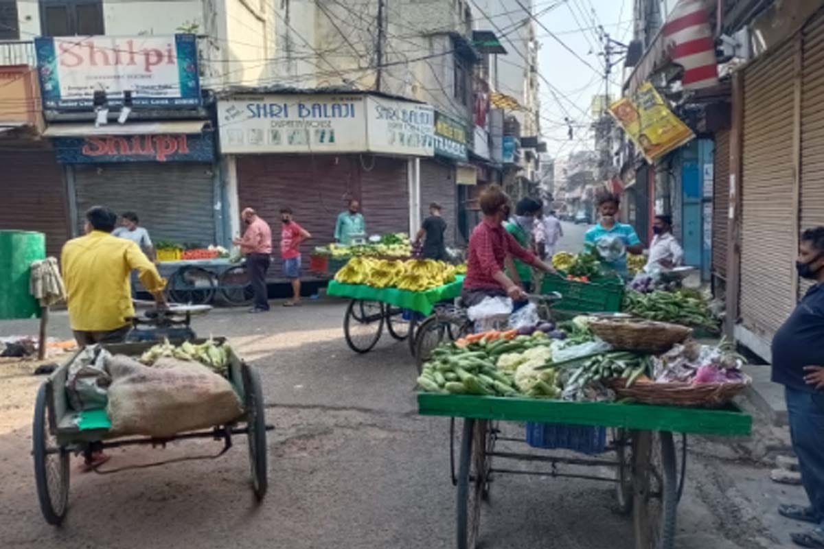 vegetable market opened five days a week, meeting between traders and city magistrate, will be decided today