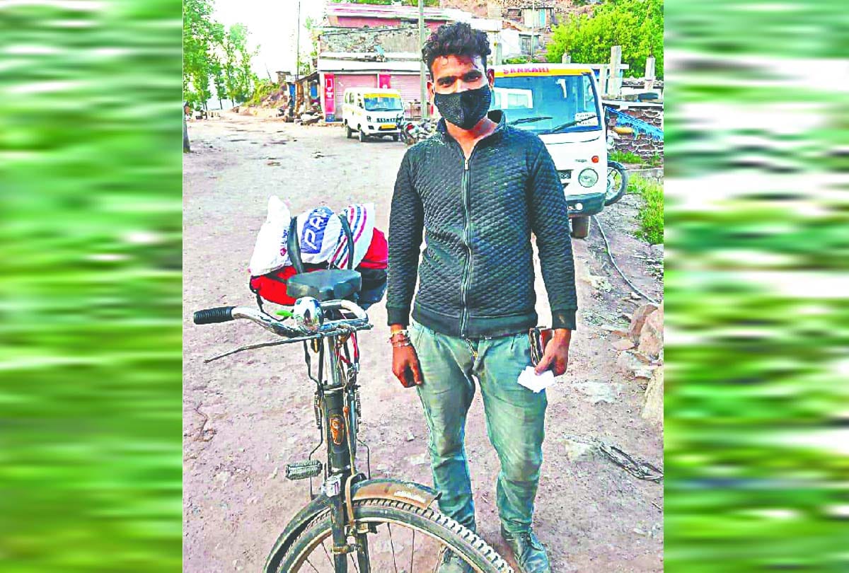 lockdown in Jammu Kashmir (J&K) news in Hindi, young man travel from Rajasthan to udhampur Jammu by bicycle
