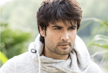 Indian TV Actor Vivian Dsena Converts To Islam : "I Find Peace In Namaaz" 87 Vivian Dsena:दूसरी शादी और पिता बनने पर विवियन ने तोड़ी चुप्पी,धर्म परिवर्तन को लेकर किया चौंकाने वाला खुलासा - Vivian Dsena Broke His Silence On Second Marriage And ...