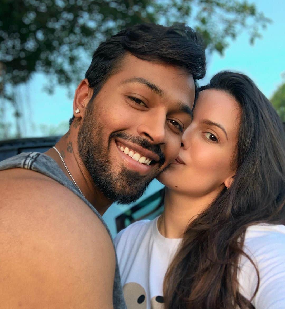 Hardik Pandya And Natasha Stankovic shares his Son first Flight Photo