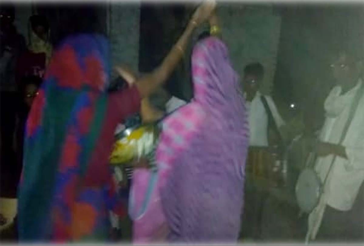 Lockdown in UP: Unique wedding in lockdown in hamirpur up