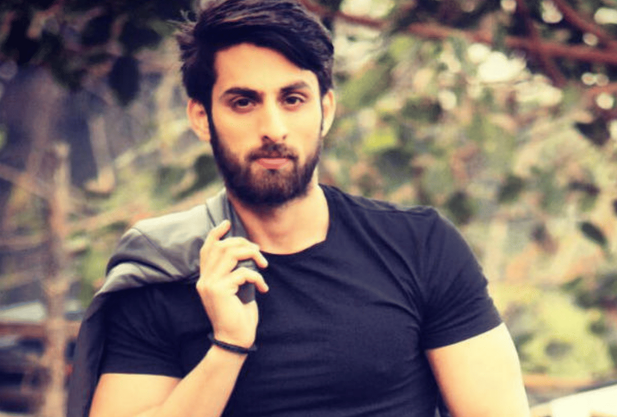 mujhse shaadi karoge ex contestant mayur verma complaint against bigg boss 13 fame devoleena bhattacharjee for tarnishing his reputation