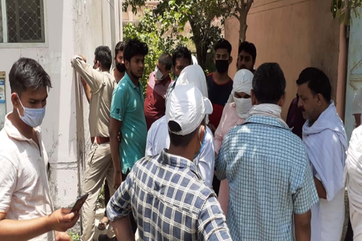 Four died in a Road Accident in Baghpat Today