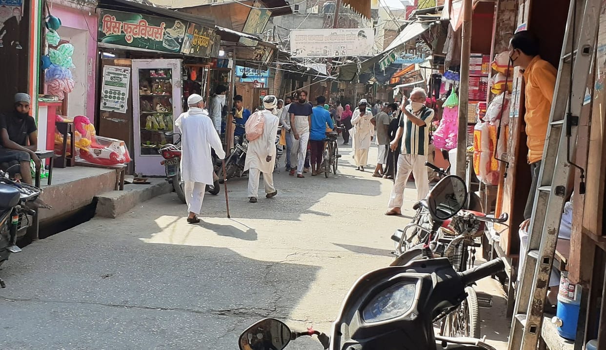 Disappointed merchants due to non-customers