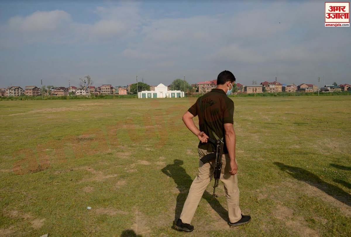 Eid Ul- Fitr 2020 Muslim community set an example on occasion of Eid in Srinagar