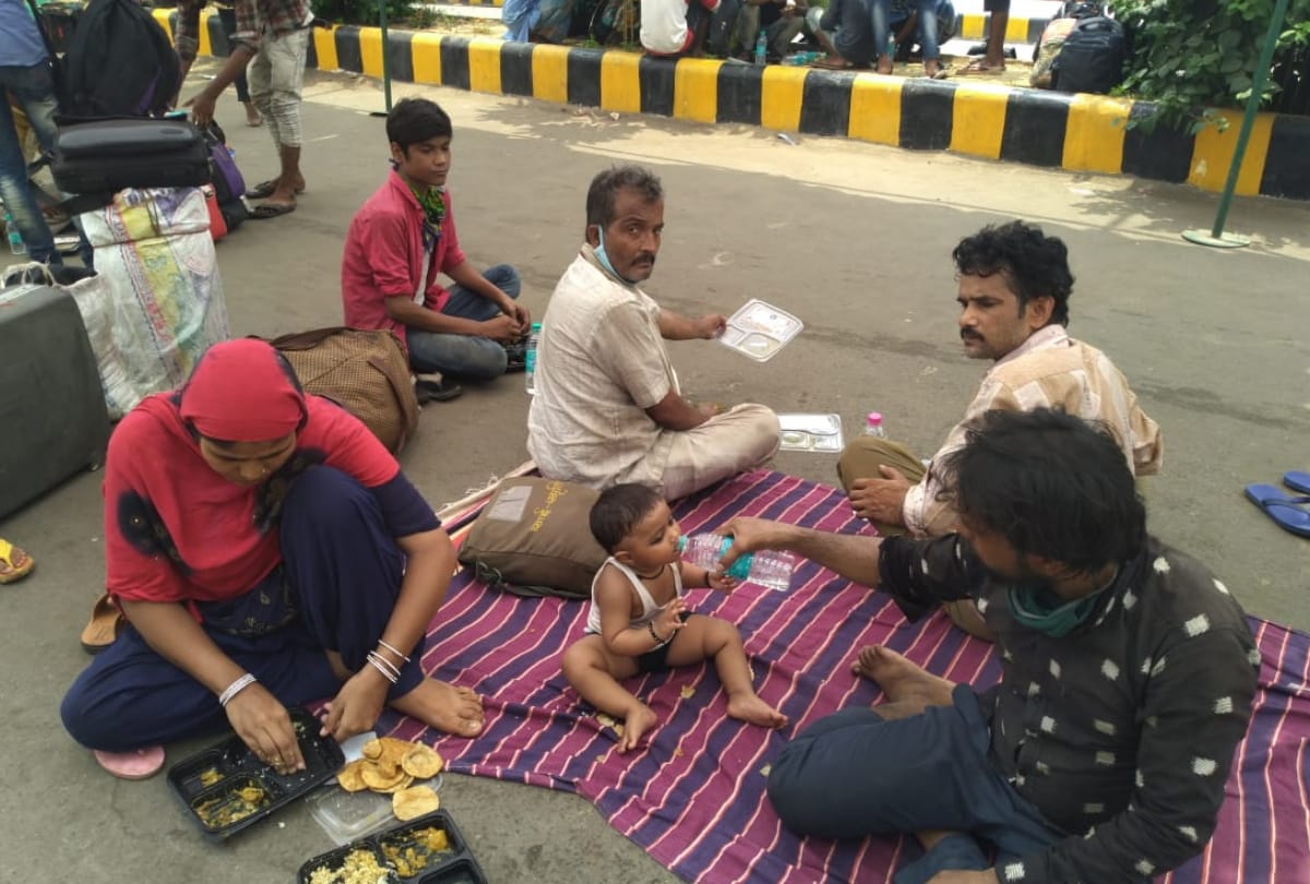 Migrant workers suffered due to Gorakhpur Labour Special Train reached Rourkela Odisha