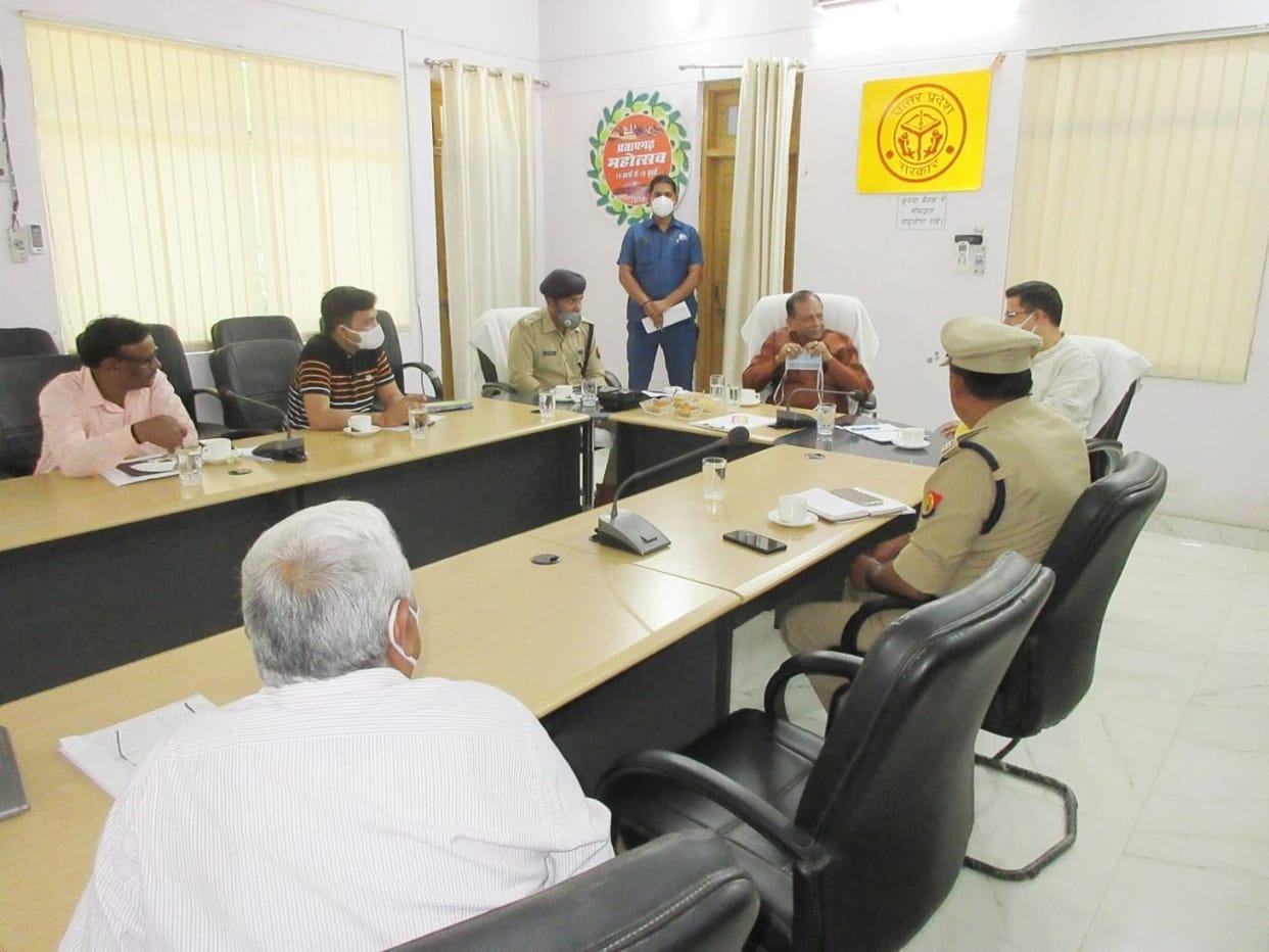 Provide employment to migrant laborers and workers under MNREGA: Moti Singh