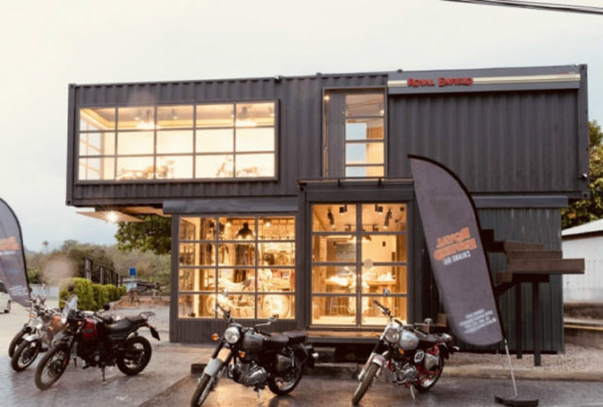 Royal enfield starts moving dealership 