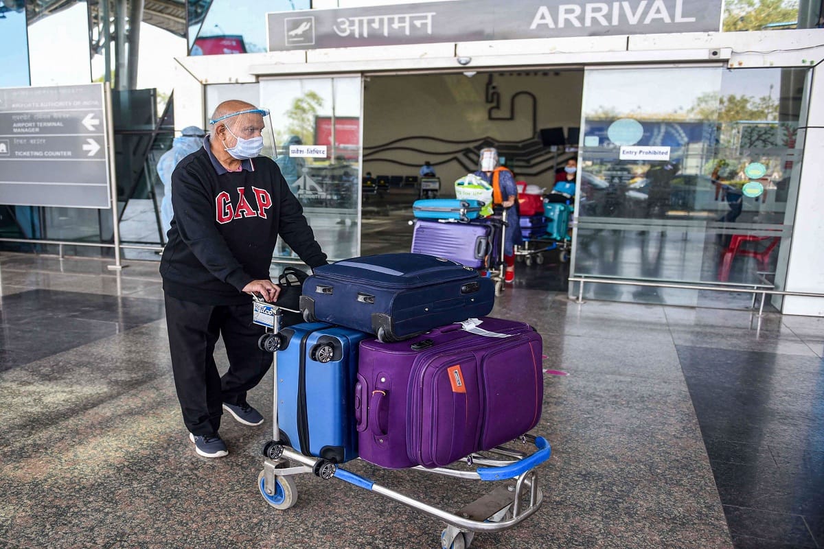 Domestic Flight News in Hindi: India domestic flight resumed today know the details about ticket price