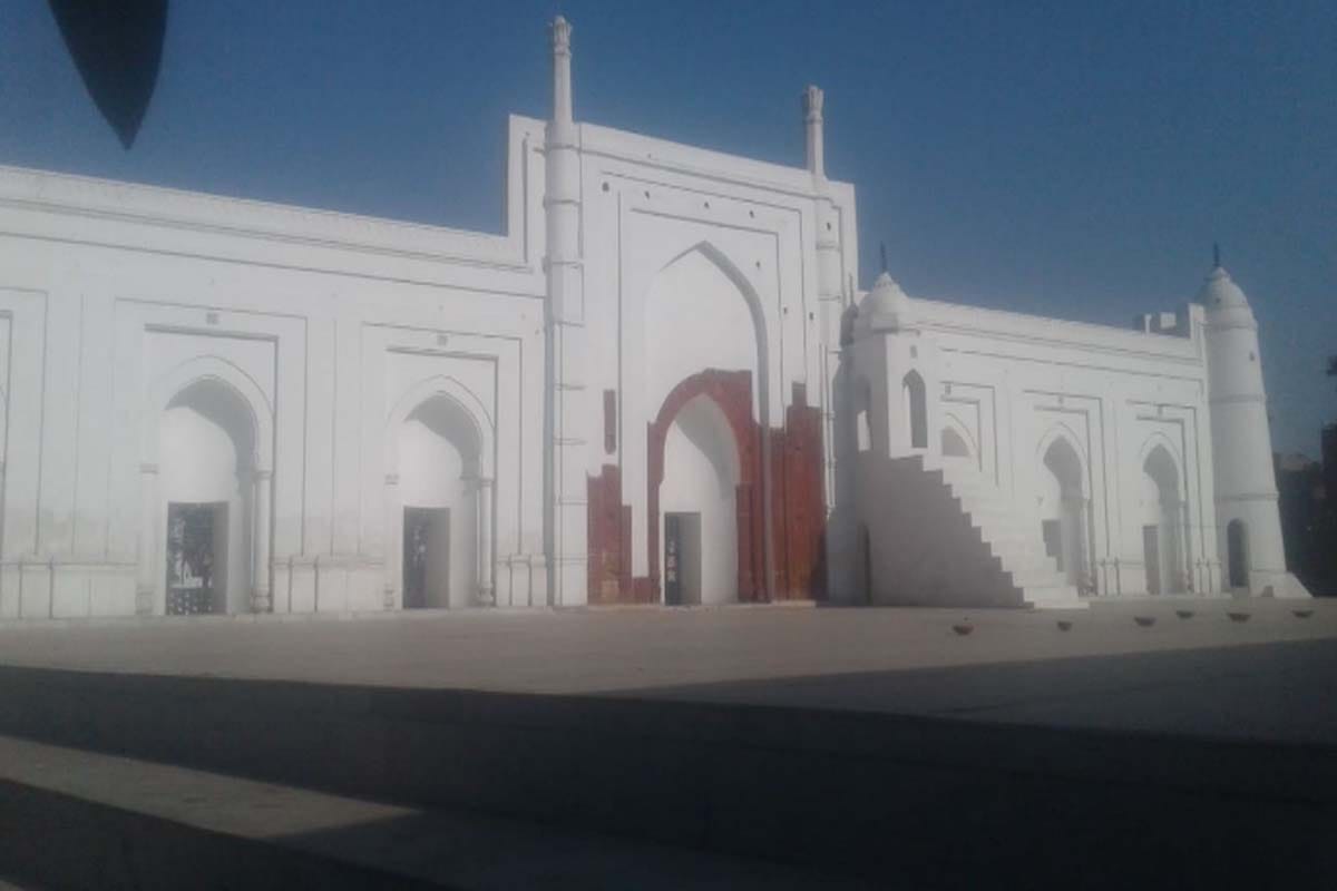 Eid ul Fitr 2020: People are Wishing Corona safety messages to each other on Eid festival in West UP