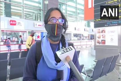 Covid-19 lockdown flights canceled news in Hindi: Several passengers find flights cancelled after reaching airport