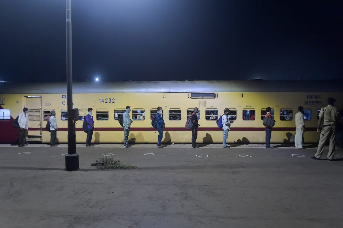 Special Trains will run on June 2 and 6 to bringing migrant workers of West Bengal from Madhya Pradesh
