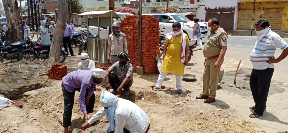 Hathras: Permanent hand washing will be done at ten places in the city