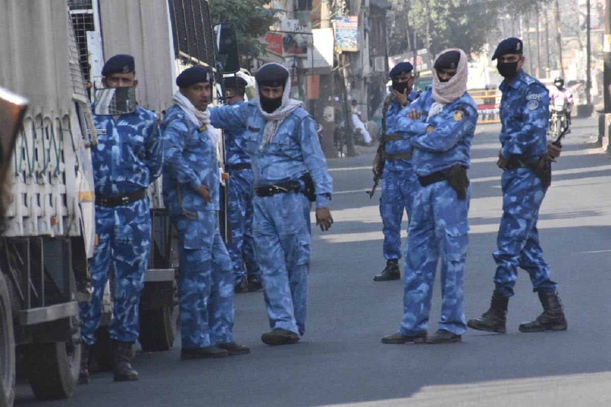 Eid 2020, Muslim peoples have pray on homes in six district of Uttar Pradesh on eid during lockdown