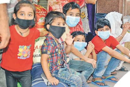 Pratapgarh: Five thousand migrants arrived by eight laborers on special trains