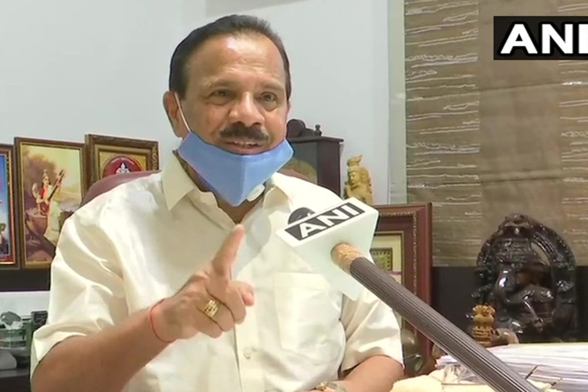sadanand gowda break lockdown norms opposition parties allege him of not going in institutionsl quarantine