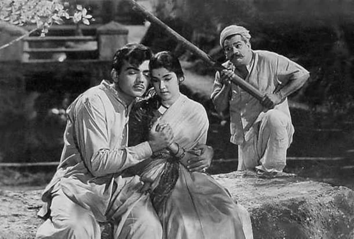 film actress shubha khote was swimming and cycling national champion Before Her Bollywood Debut