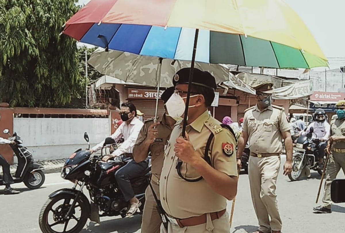 special story of Gorakhpur ssp dr. sunil kumar gupta transfred