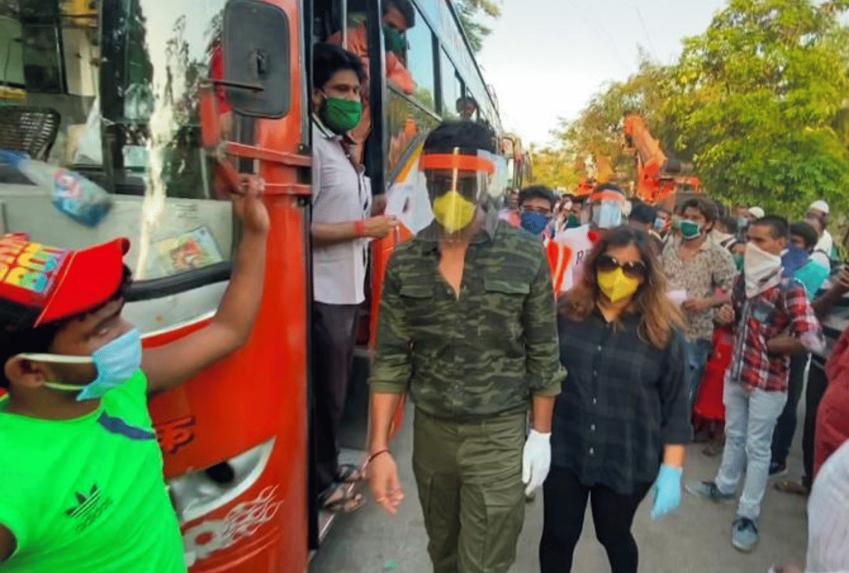 Coronavirus outbreak needy people sending message to sonu sood for help actor shared a video