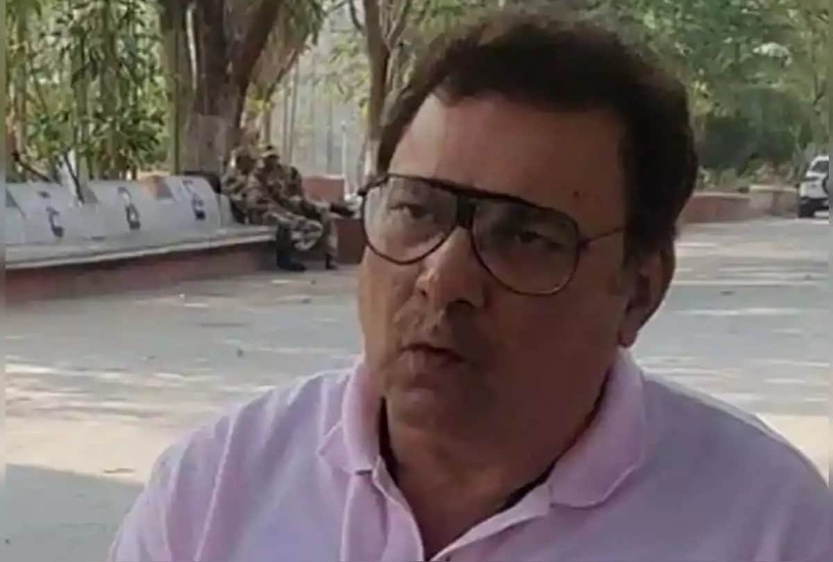 Coronavirus outbreak Nadeem Khan condition critical in hospital need financial help