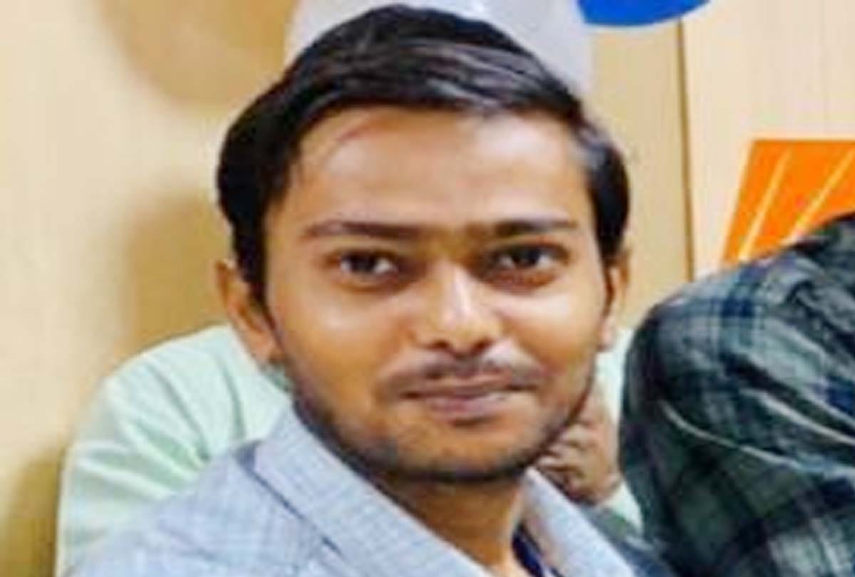 Bank officer Committed suicide on birthday day in fatehpur