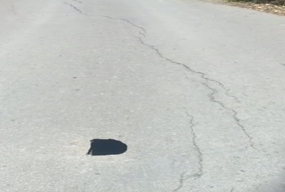 Sudden 15 feet of sunken land in the village, cracks in six houses