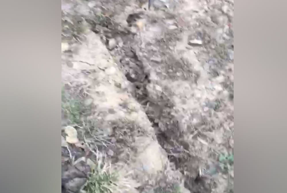 Big rift on naina peak and Pit on Road In nainital, public in fear , photos