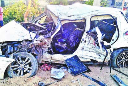 Three friends died in a road accident at Sirhind of Punjab