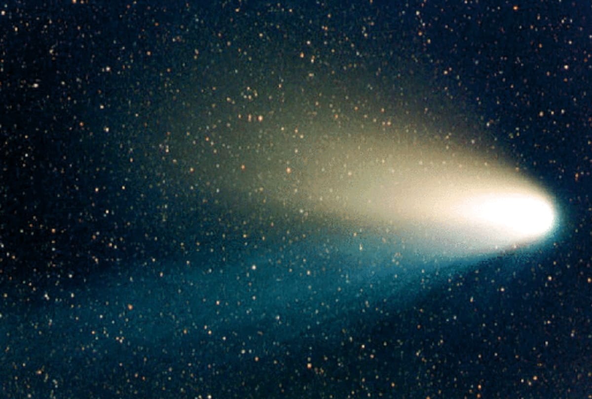 special Astronomical event story update fireworks will in sky after Comet moving towards Sun